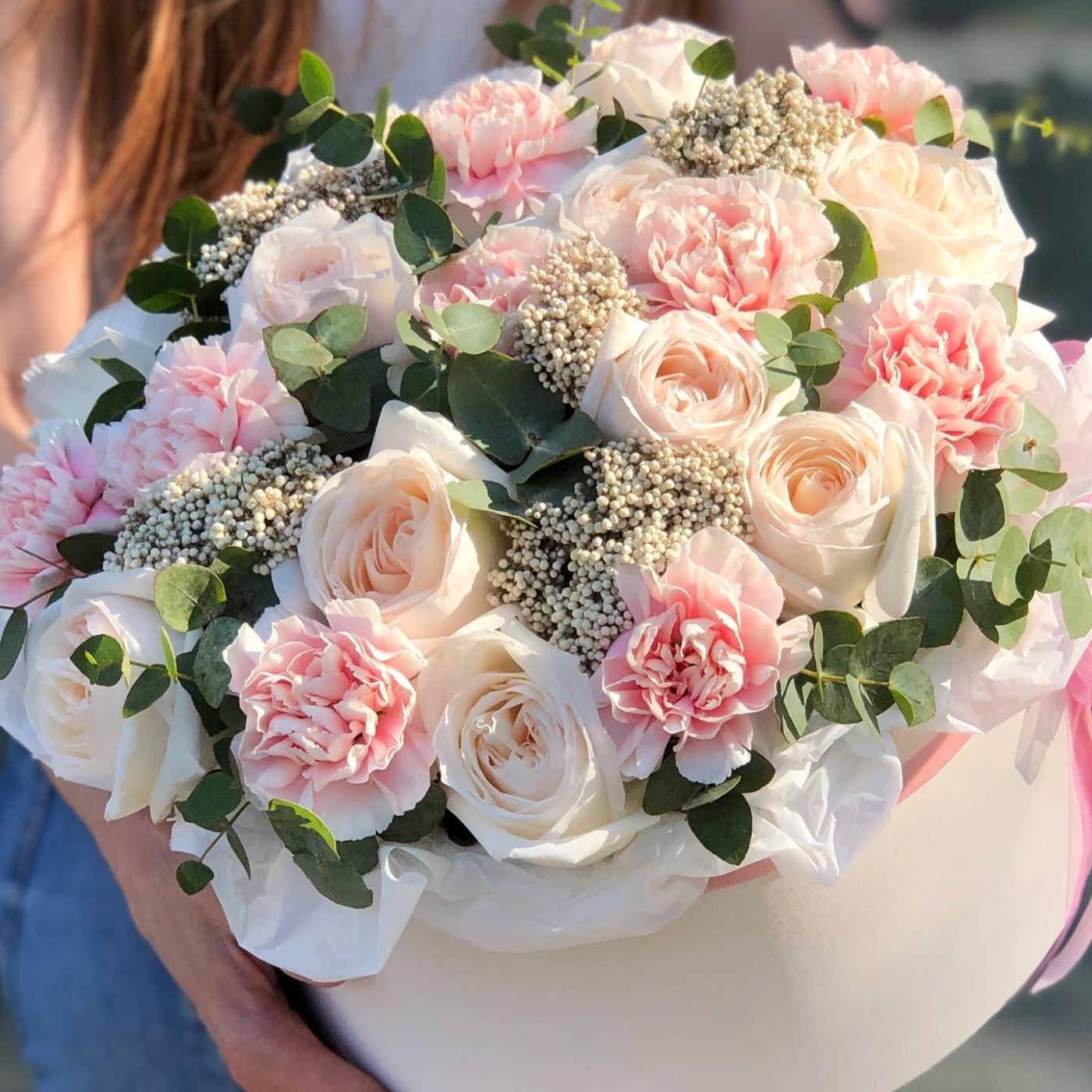 КОРОБКА С ЦВЕТАМИ "НЕЖНОСТЬ"