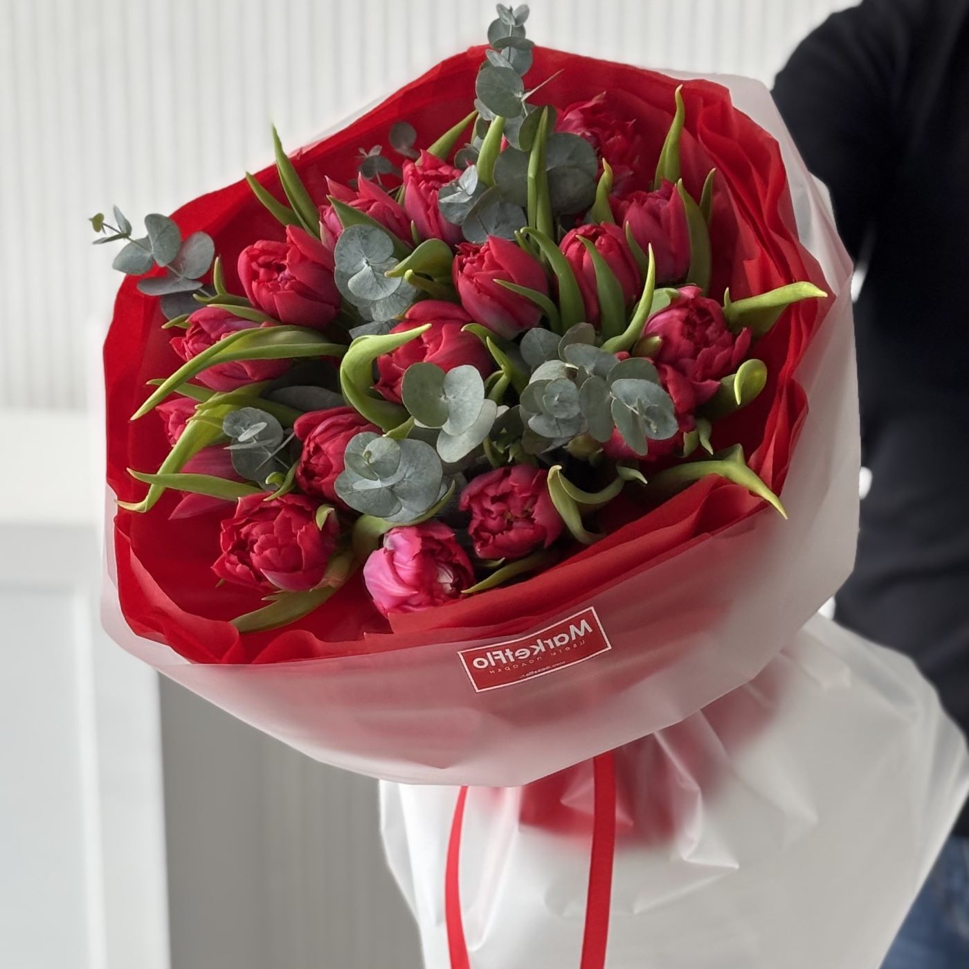 БУКЕТ ИЗ ПИОНОВИДНЫХ ТЮЛЬПАНОВ