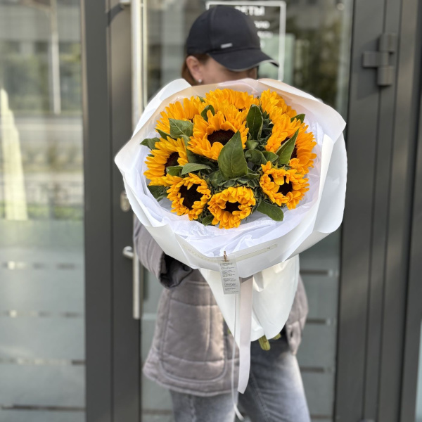 БУКЕТ ИЗ ПОДСОЛНУХОВ