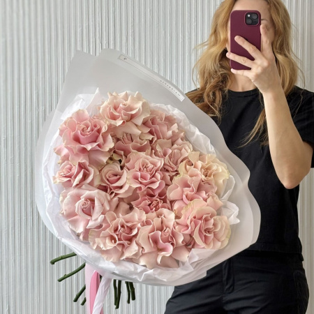 БУКЕТ ИЗ ФРАНЦУЗСКИХ РОЗ