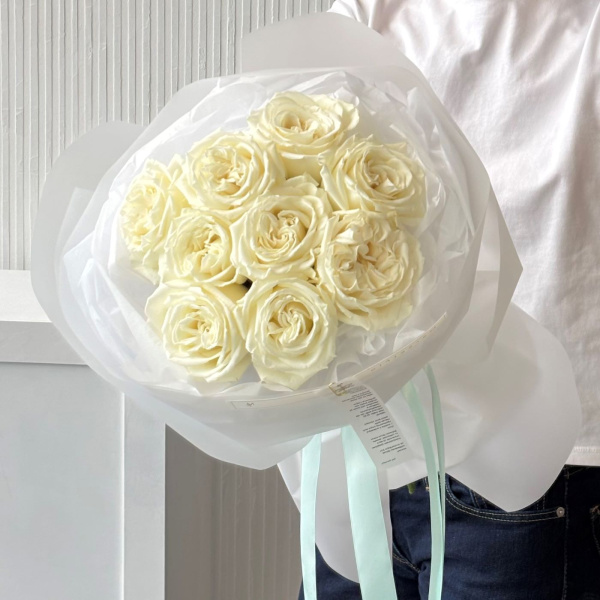 БУКЕТ ИЗ РОЗ ПЛАЯ БЛАНКА