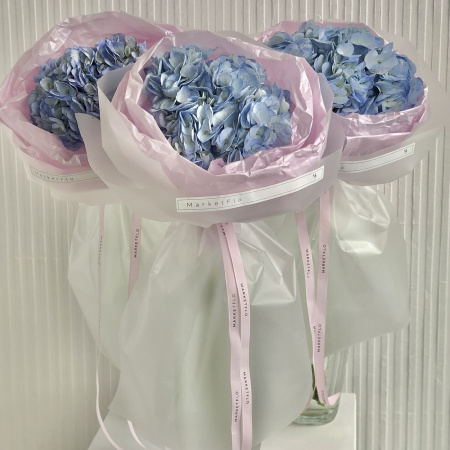 БУКЕТ С ГОРТЕНЗИЯМИ