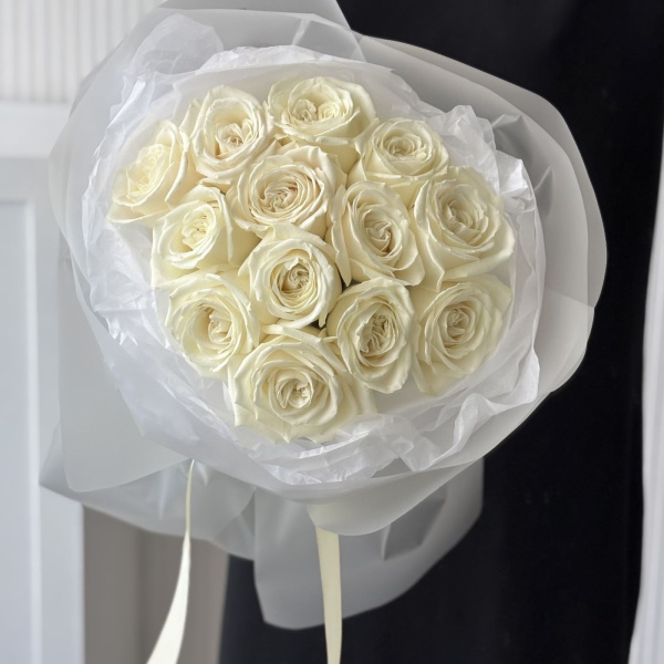 БУКЕТ ИЗ РОЗ ПЛАЯ БЛАНКА