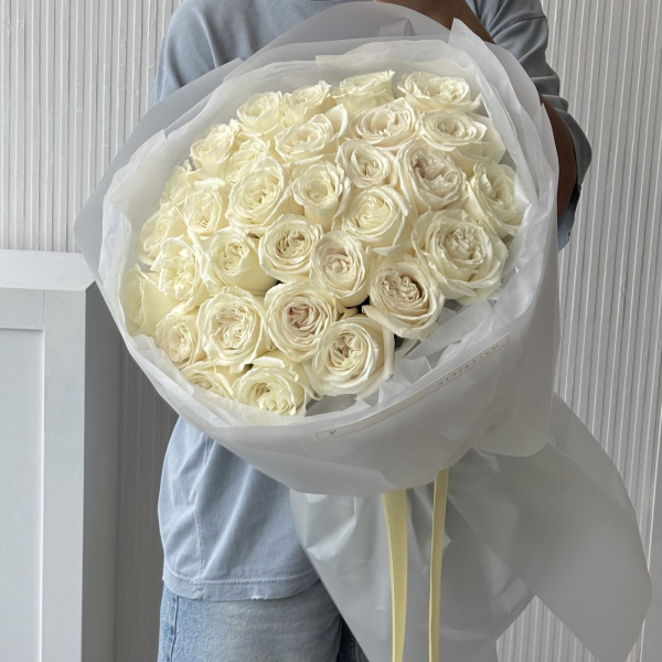 БУКЕТ ИЗ РОЗ ПЛАЯ БЛАНКА