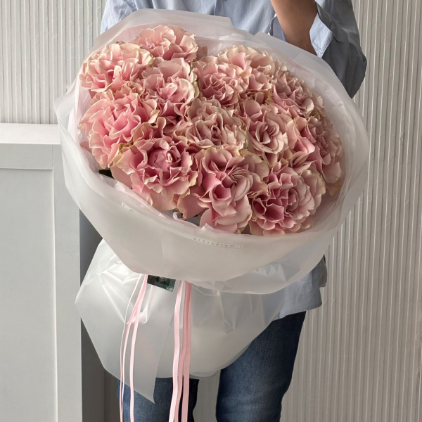 БУКЕТ ИЗ ФРАНЦУЗСКИХ РОЗ