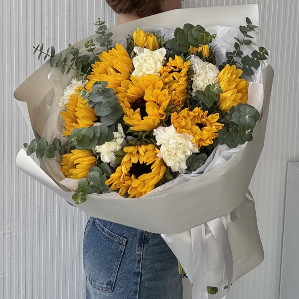 БУКЕТ ИЗ ПОДСОЛНУХОВ