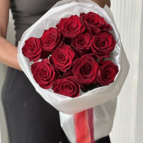 БУКЕТ ИЗ КРАСНЫХ РОЗ