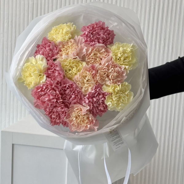 БУКЕТ С ДИАНТУСАМИ