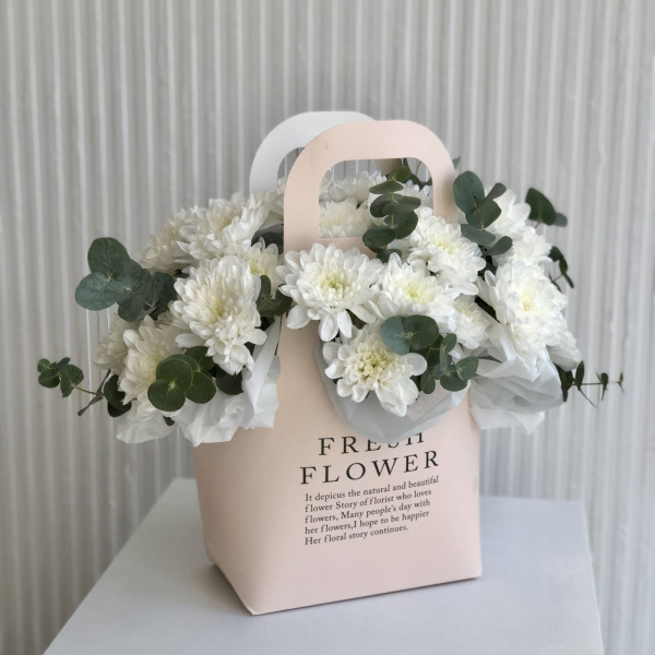 КОМПОЗИЦИЯ С ХРИЗАНТЕМАМИ КОМПОЗИЦИЯ С ХРИЗАНТЕМАМИ