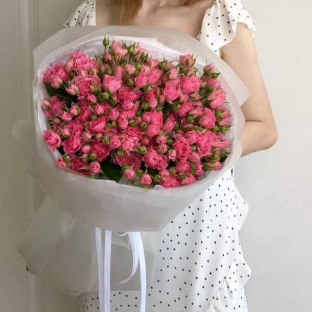 БУКЕТ ИЗ КУСТОВЫХ РОЗ